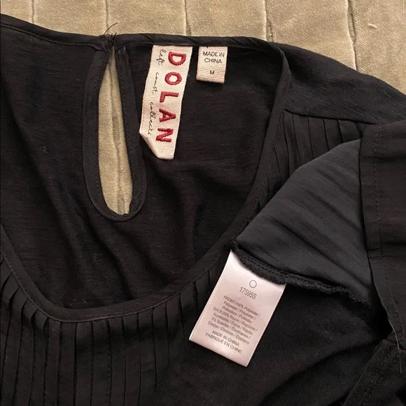 dolan Black Pleated Short-Sleeve Scoop Neck Top - Picture 3 of 3